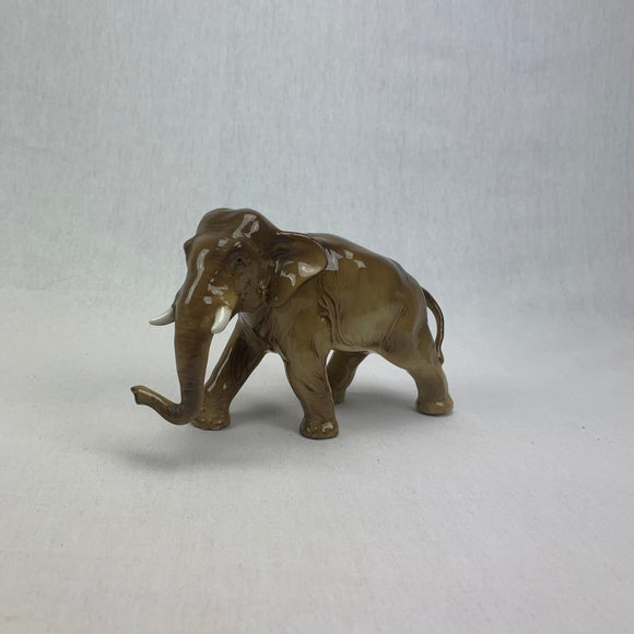 Porcelæns elefant